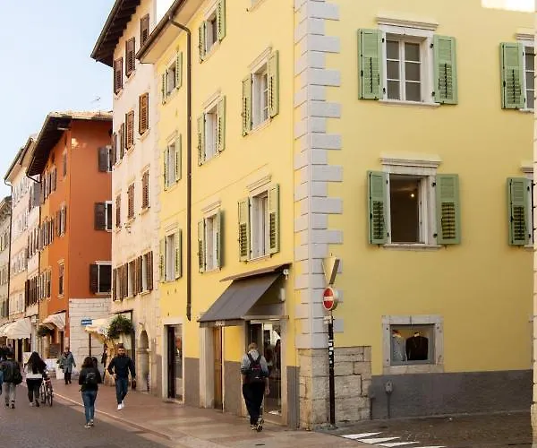 Yugogo Mazzini 41 Centro Apartman